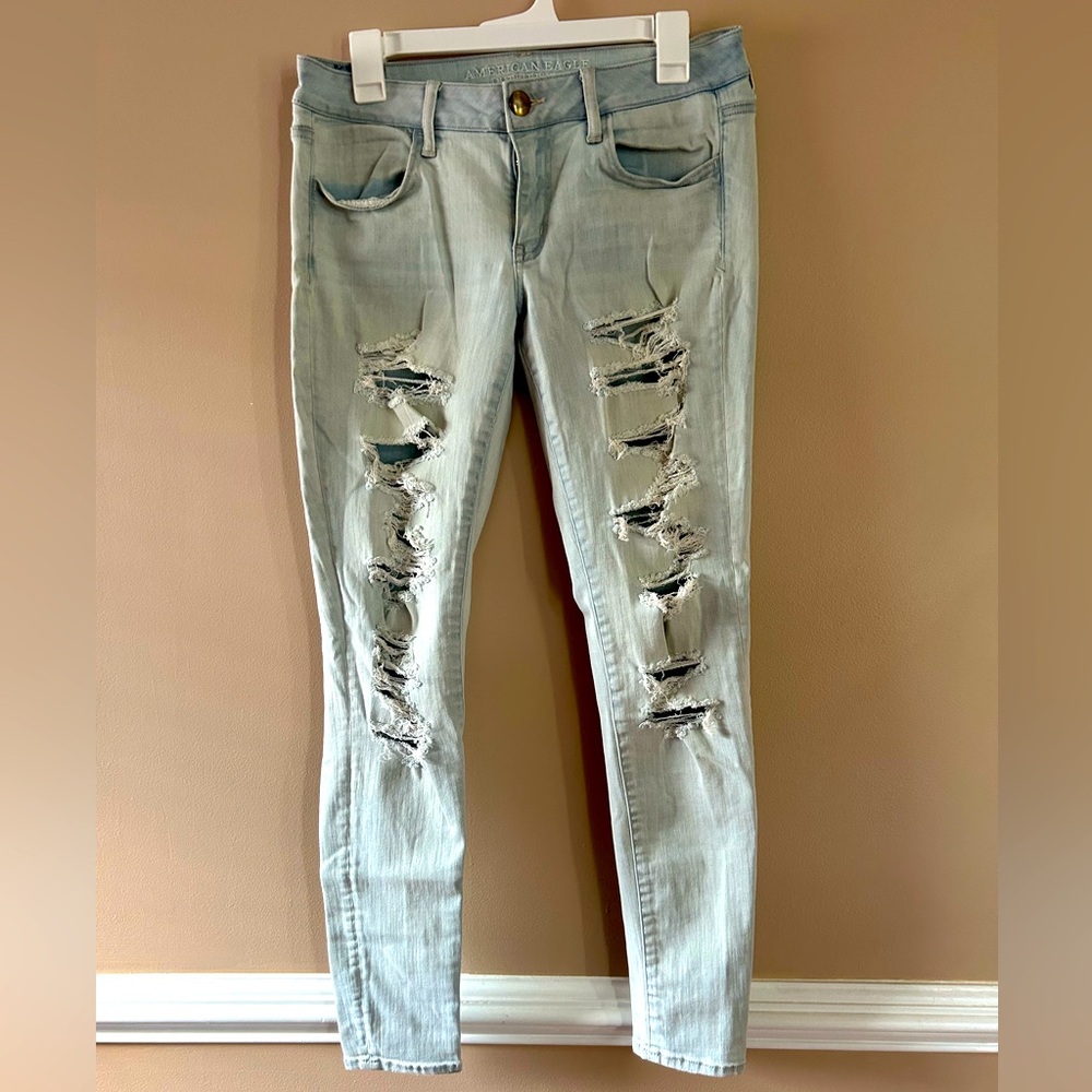 American Eagle Super stretch super low jegging Size 10 long
